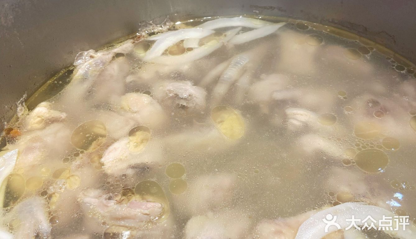 和榴莲的属性差不多 鸡肉还是比较Q弹