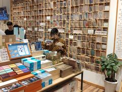 店内环境-猫的天空之城概念书店(杭州南宋御街店)