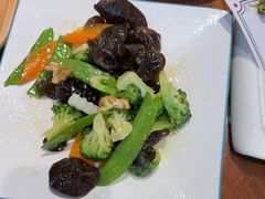 -那家老院子东北菜·饺子·小鸡炖蘑菇(艳华街店)