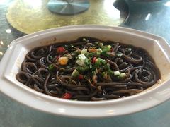 -马尔龙新疆饭店·清真(瑞景店)