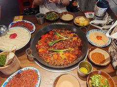 -萍姐火锅·公路夜市(武汉首店)