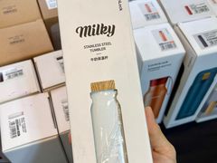 -广州周大福金融中心