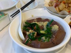-万山楼海鲜酒家·二十三年老字号