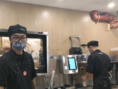 -霸王茶姬(南强街店)