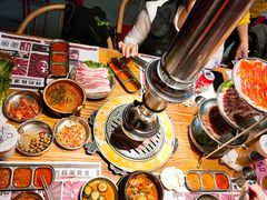 -青瓦炭韩潮烤肉(花园道店)