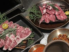 -草家酱蟹炭火烤肉店(珲春南路一店)