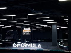 -e赛道卡丁车