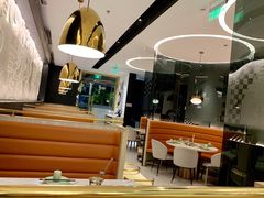 大堂-椰子营·椰子鸡火锅(万象里店)