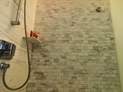 -上海滴水湖皇冠假日酒店