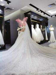 点击看大图 -GRACE KELLY婚纱与礼服(北京店)