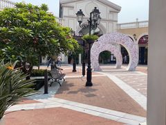 -佛罗伦萨小镇广佛名品奥特莱斯(疏港路店)