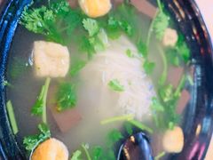 金牌鸭血粉丝汤-冯鑫记南京鸭血粉丝汤(南京南站店)