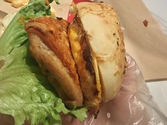 -必胜客(欧亚新生活店)