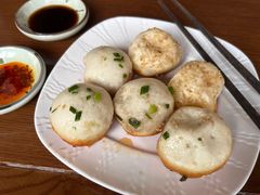 鲜肉生煎-鑫震源·苏式大虾生煎(山塘街店)