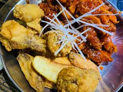 炸鸡双拼-MI WU FACTORY米屋美食工厂餐厅(绿地店)