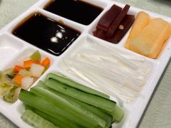 烤鸭包含小料-东四民芳餐厅(世茂工三店)
