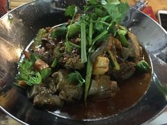 干锅腊排骨-88号小吃店·经典云南菜·地道纳西美食