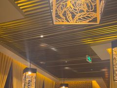 -润鼎四季(华发商都店)