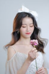 -艾米丽婚纱礼服