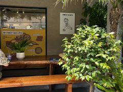 -Money Shops(愚园路店)