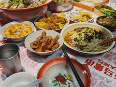 -五马集·海鲜·温州大牌档(黑金冠五马街十字路口店)