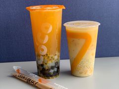 先百香双响炮-CoCo都可(香港名都店)