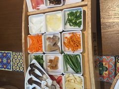 -芸南道·过桥米线(昆明老街旗舰店)