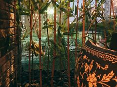 景观位-湊湊火锅·茶憩(新中关购物中心店)