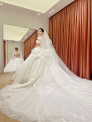 -派丽莫Pellimo原创设计婚纱品牌