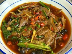 -有红鸡毛店·川菜(建设路店)