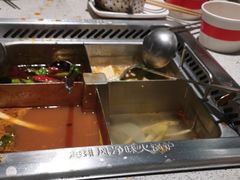 -海底捞火锅(芜湖银泰城店)
