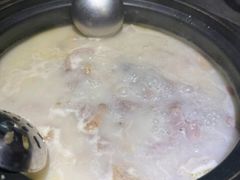 -大匠工房古船木艺术餐厅·猪肚鸡专门店(长白仙岛店)