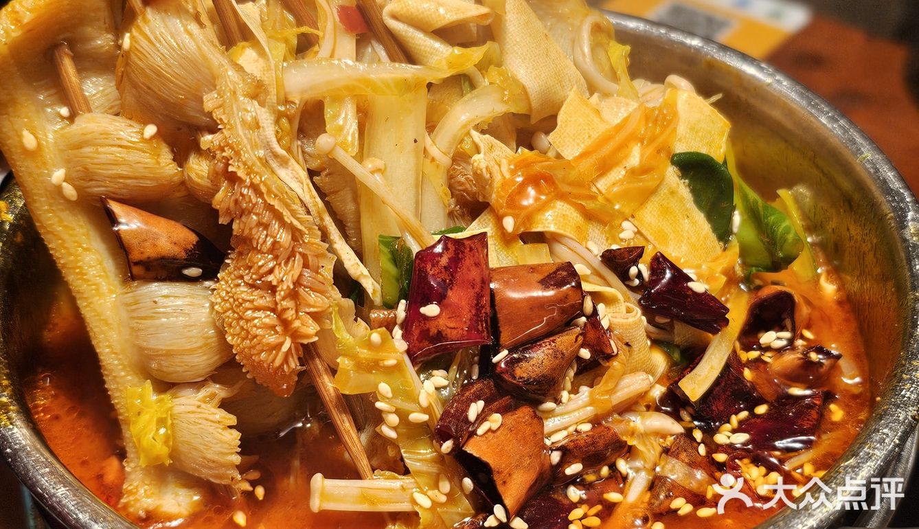 还有什么比周末撸串哈啤酒更快乐的事吗❓