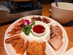 烧味拼盘-周锦记广式餐厅