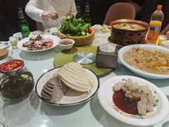 -八大碗·地道东北菜(中街店)