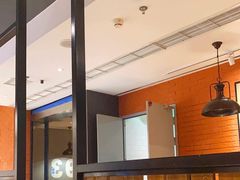 -豪客来牛排(空港华联店)