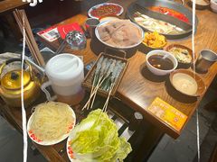 -萍姐火锅·公路夜市(武汉首店)