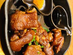 -云海肴·汽锅鸡·云南菜(天山百盛优客店)