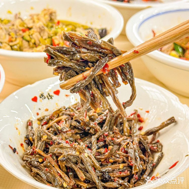 浏阳本地人扎堆的湘菜馆子🥢人均30➕冲冲🐛