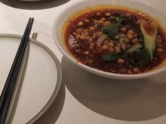 -麻六记(凤凰汇店)