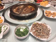 -天宜隆蘑菇宴火锅(石景山旗舰店)
