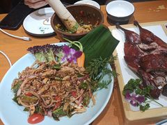 -老滇山寨•云南特色菜•地方菜•民族风情歌舞表演(金碧店)