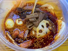 -八一路好吃街(雨田商务大厦店)