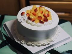 -山与蓝·轻糖鲜果蛋糕(勒泰店)