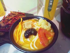 -蒙小妹骨汤饭.米线(新光路店)