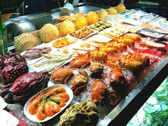 -六合夜市