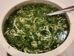 荠菜肉丝豆腐羹-老人和饭店(打浦路店)