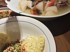 -有红鸡毛店·川菜(建设路店)