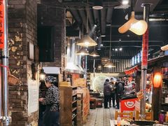 -破瓦寒窑·地摊烤羊排