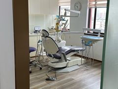 -Dr.Z dental仁康种植矫正中心